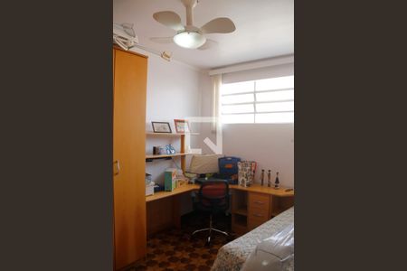 Casa à venda com 392m², 4 quartos e 8 vagas Casa à venda com 392m², 4 quartos e 8 vagasQuarto 1