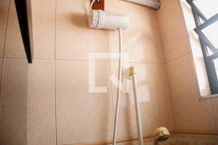 Casa à venda com 392m², 4 quartos e 8 vagas Casa à venda com 392m², 4 quartos e 8 vagasBanheiro Social