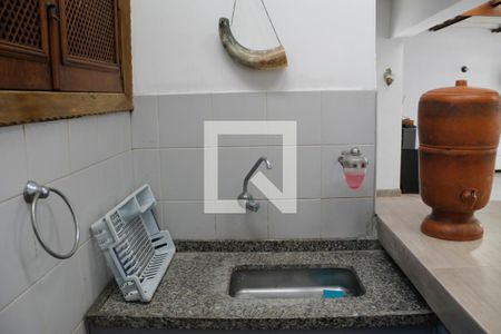 Casa à venda com 392m², 4 quartos e 8 vagas Casa à venda com 392m², 4 quartos e 8 vagasSalão de Festas