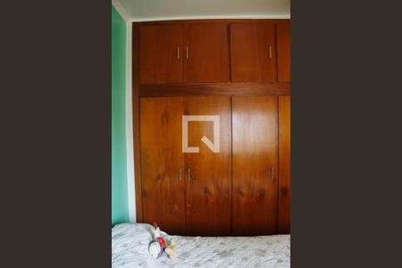 Casa à venda com 392m², 4 quartos e 8 vagas Casa à venda com 392m², 4 quartos e 8 vagasQuarto 2