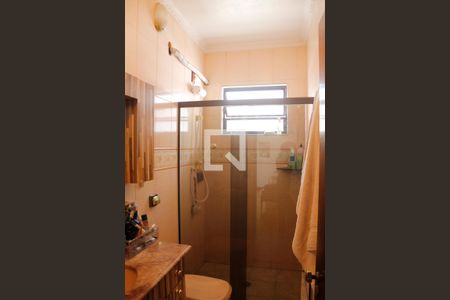 Casa à venda com 392m², 4 quartos e 8 vagas Casa à venda com 392m², 4 quartos e 8 vagasBanheiro Social