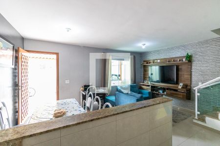 Sala/Cozinha de casa para alugar com 2 quartos, 150m² em Vila Rio Branco, São Paulo