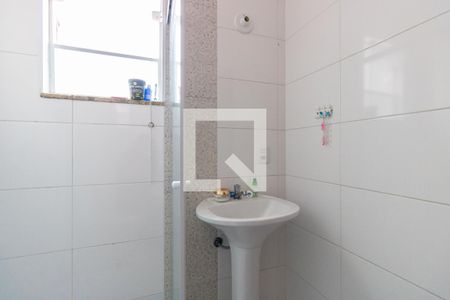 Casa para alugar com 150m², 2 quartos e 2 vagasBanheiro