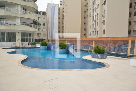 Apartamento à venda com 144m², 3 quartos e 2 vagasPiscina