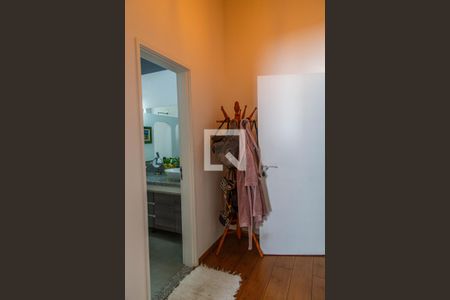 Casa à venda com 300m², 3 quartos e 3 vagas Casa à venda com 300m², 3 quartos e 3 vagasQuarto Suíte 2