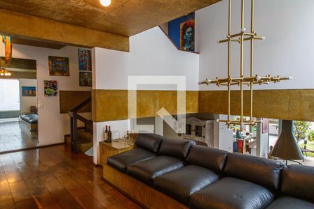 Sala de casa à venda com 3 quartos, 300m² em Parque da Mooca, São Paulo