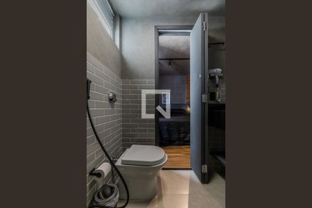 Banheiro de apartamento à venda com 1 quarto, 26m² em Cerqueira César, São Paulo