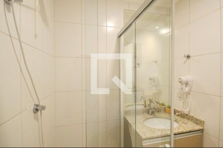 Banheiro de kitnet/studio à venda com 1 quarto, 19m² em Centro, São Paulo