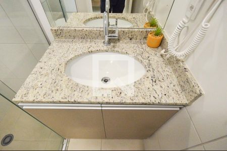 Banheiro de kitnet/studio à venda com 1 quarto, 19m² em Centro, São Paulo