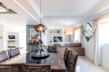 Sala de casa à venda com 4 quartos, 240m² em Interlagos, São Paulo