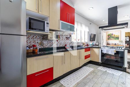 Casa à venda com 240m², 4 quartos e 3 vagasCozinha