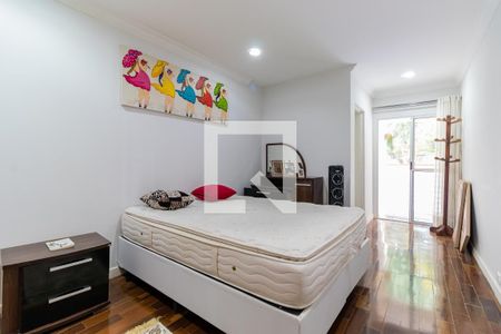 Casa à venda com 240m², 4 quartos e 3 vagasQuarto 3 - Suíte 1