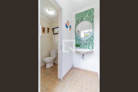 Casa à venda com 240m², 4 quartos e 3 vagasÁrea Gourmet  - Banheiro