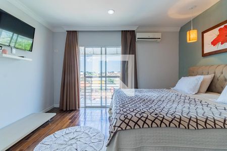 Casa à venda com 240m², 4 quartos e 3 vagasQuarto 4 - Suíte 2
