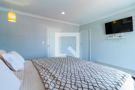 Casa à venda com 240m², 4 quartos e 3 vagasQuarto 4 - Suíte 2