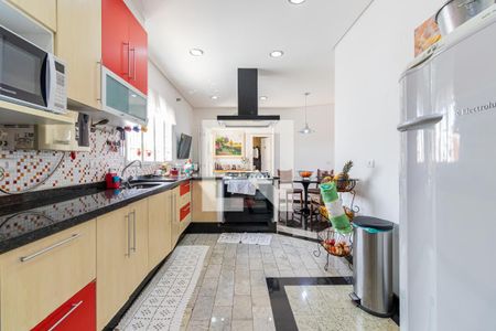 Casa à venda com 240m², 4 quartos e 3 vagasCozinha
