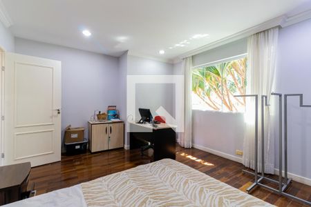 Casa à venda com 240m², 4 quartos e 3 vagasQuarto 2