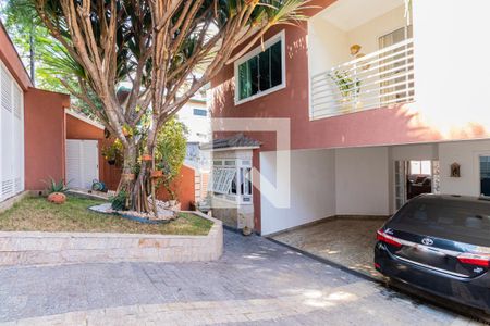 Casa à venda com 240m², 4 quartos e 3 vagasGaragem