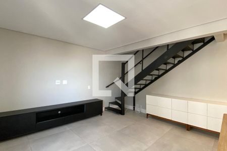 Sala de apartamento para alugar com 2 quartos, 67m² em Alphaville Industrial, Barueri