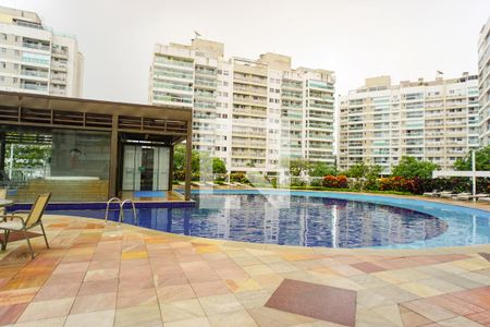 Apartamento para alugar com 72m², 2 quartos e 1 vagaÁrea comum - Piscina