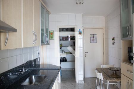 Apartamento para alugar com 125m², 3 quartos e 2 vagasCozinha