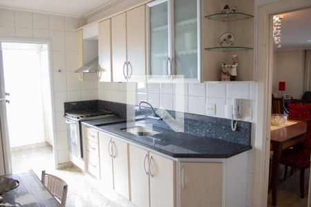 Apartamento para alugar com 125m², 3 quartos e 2 vagasCozinha