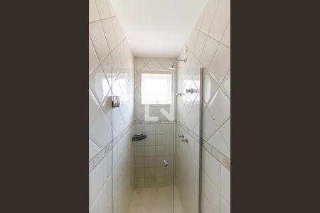 Casa de condomínio à venda com 200m², 3 quartos e 2 vagas Casa de condomínio à venda com 200m², 3 quartos e 2 vagasBanheiro da Suíte 2