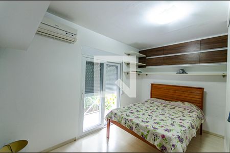 Casa de condomínio à venda com 200m², 3 quartos e 2 vagas Casa de condomínio à venda com 200m², 3 quartos e 2 vagasSuite 2