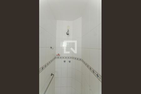 Casa de condomínio à venda com 200m², 3 quartos e 2 vagas Casa de condomínio à venda com 200m², 3 quartos e 2 vagasBanheiro da Suíte