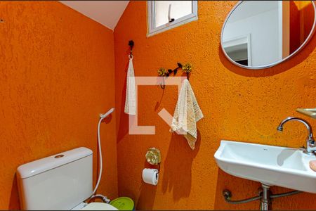 Lavabo  de casa de condomínio à venda com 3 quartos, 200m² em Badu, Niterói