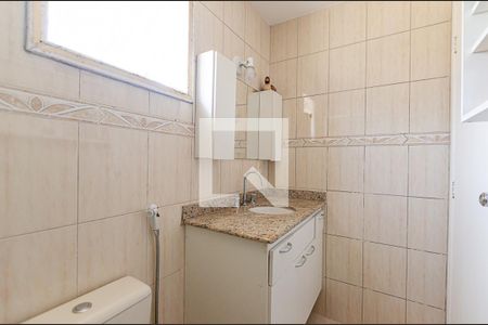 Casa de condomínio à venda com 200m², 3 quartos e 2 vagas Casa de condomínio à venda com 200m², 3 quartos e 2 vagasBanheiro da Suíte 3