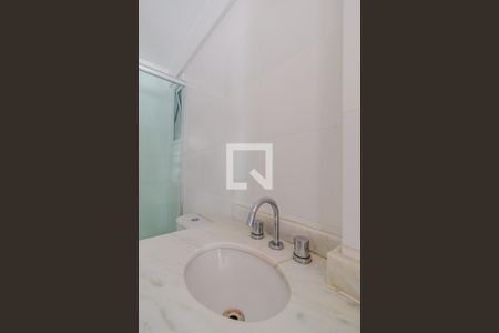 Apartamento à venda com 80m², 3 quartos e 1 vaga Apartamento à venda com 80m², 3 quartos e 1 vagaBanheiro