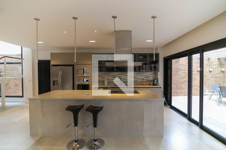 Casa à venda com 408m², 3 quartos e 6 vagas Casa à venda com 408m², 3 quartos e 6 vagasCozinha