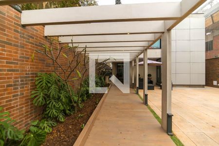 Casa à venda com 408m², 3 quartos e 6 vagas Casa à venda com 408m², 3 quartos e 6 vagasEntrada