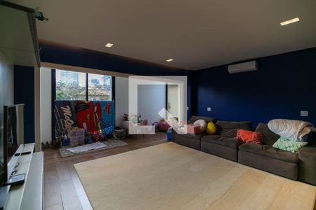 Casa à venda com 408m², 3 quartos e 6 vagas Casa à venda com 408m², 3 quartos e 6 vagasQuarto 3