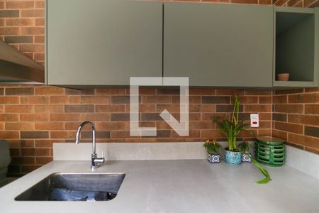 Casa à venda com 408m², 3 quartos e 6 vagas Casa à venda com 408m², 3 quartos e 6 vagasDetalhe