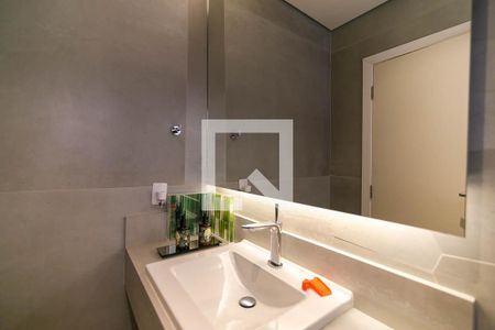 Casa à venda com 408m², 3 quartos e 6 vagas Casa à venda com 408m², 3 quartos e 6 vagasLavabo