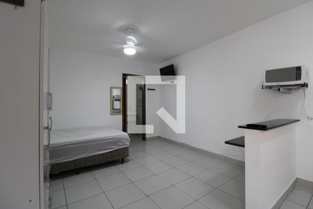 Sala/Quarto/Cozinha de kitnet/studio para alugar com 1 quarto, 30m² em Santo Amaro, São Paulo