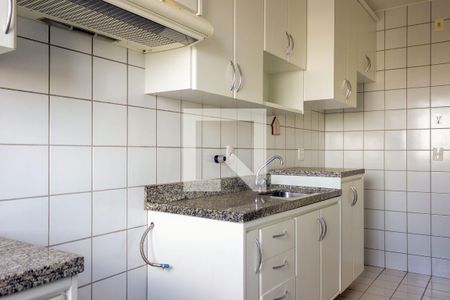 Cozinha de apartamento para alugar com 2 quartos, 228m² em Centro, Uberlândia