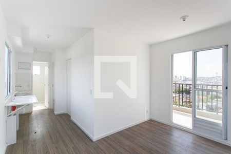 Sala e Cozinha de apartamento para alugar com 2 quartos, 62m² em Vila Ré, São Paulo