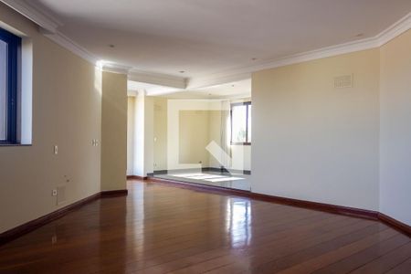 Sala de apartamento para alugar com 3 quartos, 200m² em Centro, Uberlândia