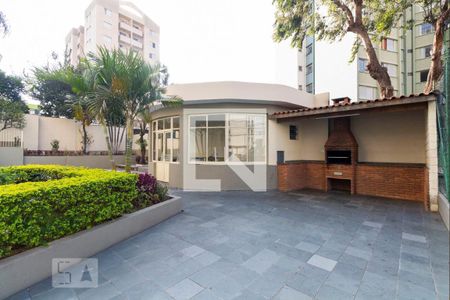 Apartamento à venda com 65m², 2 quartos e 1 vagaChurrasqueira