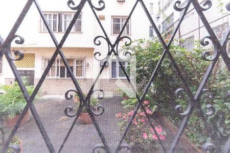 Apartamento à venda com 87m², 2 quartos e sem vagaVista