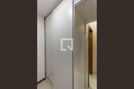 Apartamento à venda com 87m², 2 quartos e sem vagaQuarto de Serviço