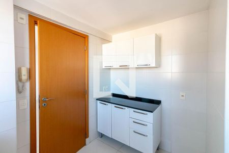 Apartamento para alugar com 74m², 3 quartos e 2 vagas Apartamento para alugar com 74m², 3 quartos e 2 vagasCozinha e Área de Serviço