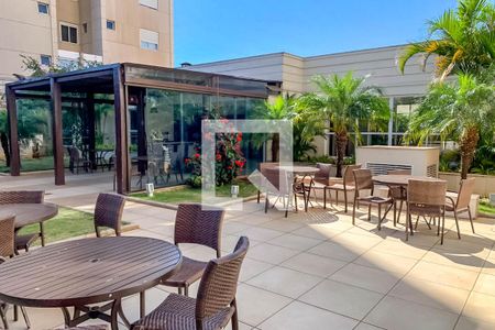 Apartamento para alugar com 74m², 3 quartos e 2 vagas Apartamento para alugar com 74m², 3 quartos e 2 vagasÁrea comum - Piscina