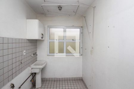 Área de Serviço de apartamento para alugar com 3 quartos, 65m² em Vila Graciosa, São Paulo