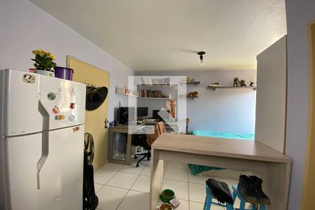 Cozinha de kitnet/studio à venda com 1 quarto, 28m² em Cristo Rei, São Leopoldo