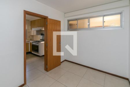 Apartamento para alugar com 180m², 3 quartos e 2 vagasCopa