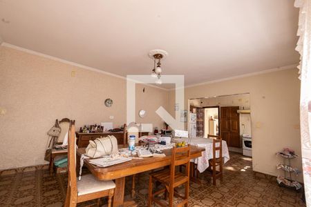 Casa à venda com 225m², 4 quartos e 3 vagasCozinha